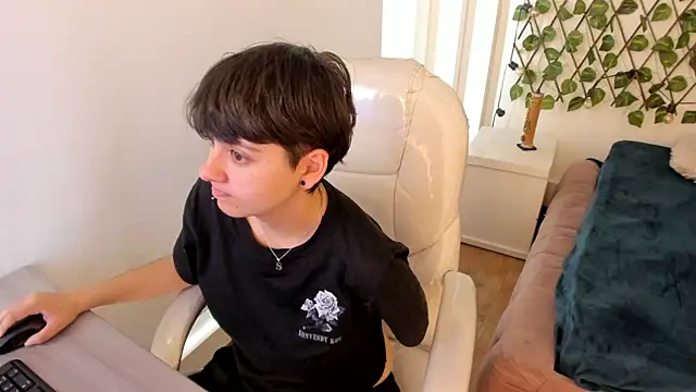 Snapshot of Nathaly_ds chatting on 10, 11, 2025 Nathaly ds online show from 10, 11, 2025