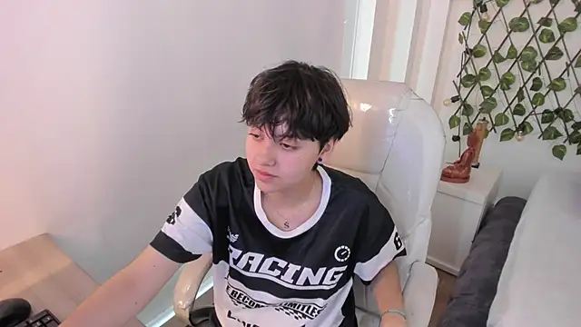 Snapshot of Nathaly_ds chatting on 26, 11, 2025 Nathaly ds online show from 26, 11, 2025