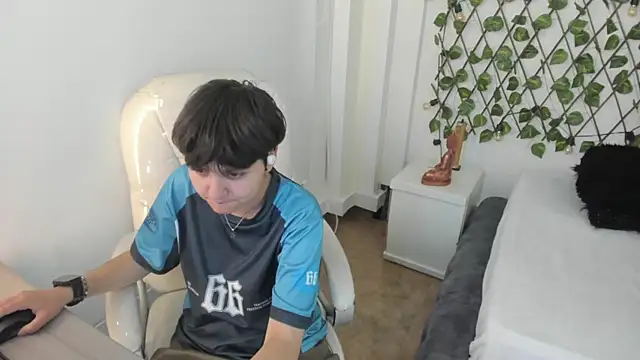 Snapshot of Nathaly_ds chatting on 27, 11, 2025 Nathaly ds online show from 27, 11, 2025