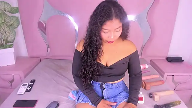 Snapshot of eithanasm chatting on 10, 11, 2025 eithanasm online show from 10, 11, 2025