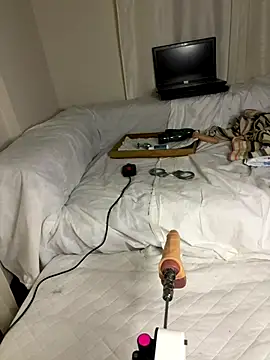 Snapshot of Ozge-SluttyScream69 chatting on 26, 11, 2025 Ozge-SluttyScream69 online show from 26, 11, 2025