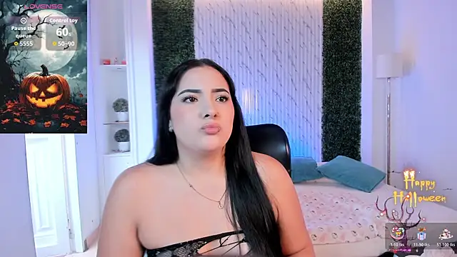 sofiacaramel online show from 4, 11, 2025