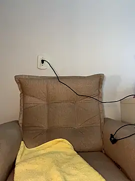 MarianaNinfa online show from 28, 11, 2025