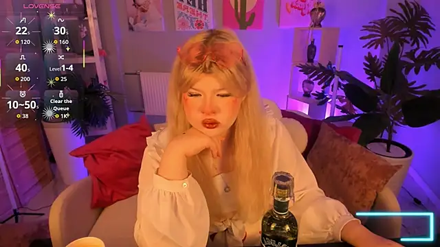 LilithNelson online show from 8, 10, 2025