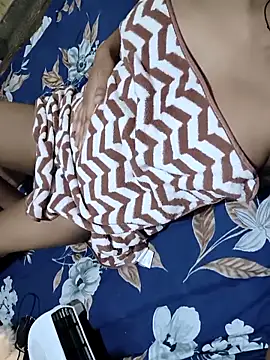 RAYI Queen 2 online show from 14, 2, 2026