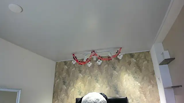 Saya Amaretto1 online show from 10, 10, 2025