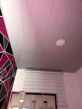 Melissa coll online show from 12, 11, 2025