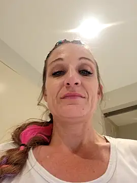 Snapshot of SexySunnyBlazen chatting on 3, 12, 2025 SexySunnyBlazen online show from 3, 12, 2025