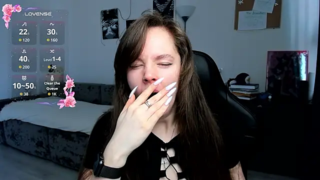 Snapshot of cute_little_ass chatting on 7, 3, 2026 cute little ass online show from 7, 3, 2026