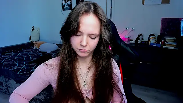 Snapshot of cute_little_ass chatting on 27, 3, 2026 cute little ass online show from 27, 3, 2026