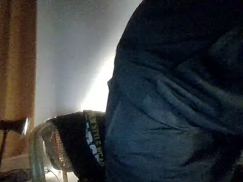 Snapshot of SmokedAlloy2 chatting on 25, 2, 2026 SmokedAlloy2 online show from 25, 2, 2026