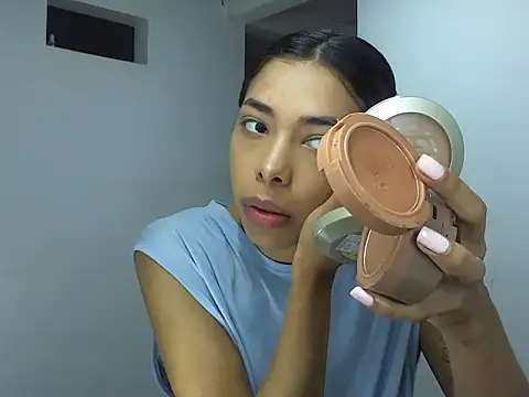 Snapshot of MeganAndMax@xh chatting on 9, 9, 2025 MeganAndMaxxh online show from 9, 9, 2025