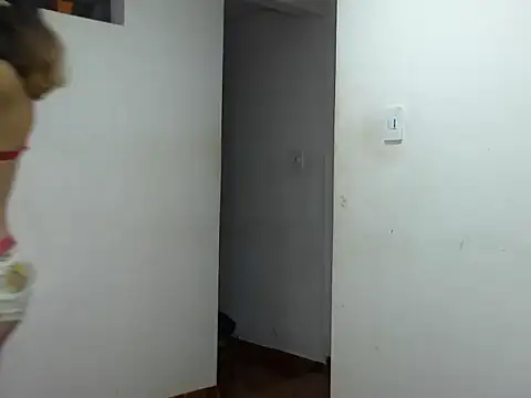 Snapshot of MeganAndMax@xh chatting on 15, 9, 2025 MeganAndMaxxh online show from 15, 9, 2025