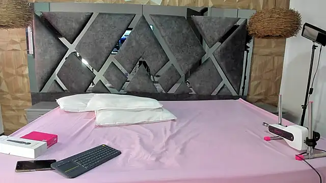 Snapshot of Selene__Lopez_ chatting on 20, 4, 2026 Selene Lopez online show from 20, 4, 2026