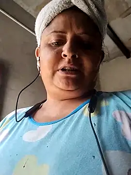 Snapshot of Sexey-Rani chatting on 29, 10, 2025 Sexey-Rani online show from 29, 10, 2025