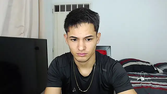 Alex mojica online show from 25, 11, 2025