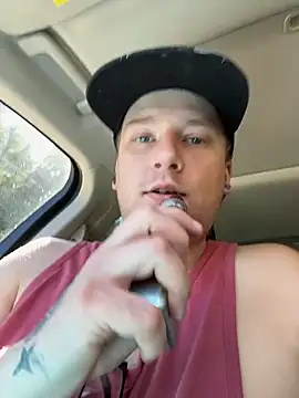 Snapshot of matty244 chatting on 7, 5, 2026 matty244 online show from 7, 5, 2026