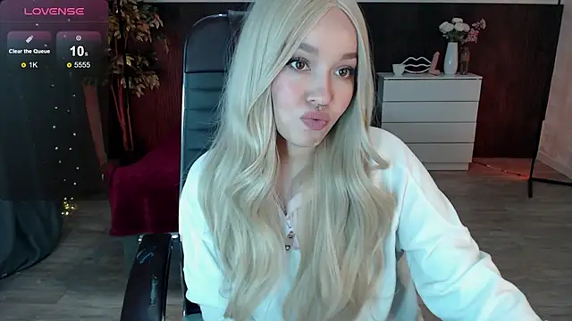 Sexy Alexia69 online show from 19, 10, 2025