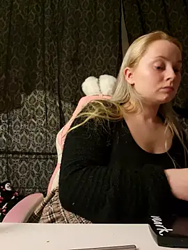 EmilyAngelUK online show from 5, 12, 2025