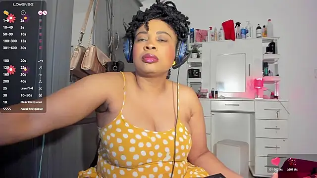 LiloTorontoo online show from 13, 3, 2026