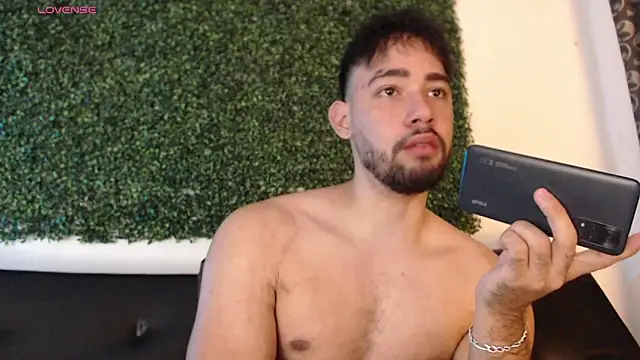 Snapshot of sam_ford_2 chatting on 19, 1, 2026 sam ford 2 online show from 19, 1, 2026