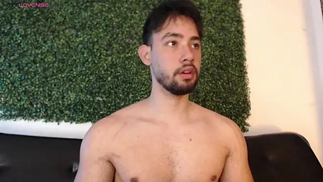 Snapshot of sam_ford_2 chatting on 9, 2, 2026 sam ford 2 online show from 9, 2, 2026