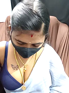 Snapshot of Tamil_Lotus chatting on 17, 10, 2025 Tamil Lotus online show from 17, 10, 2025