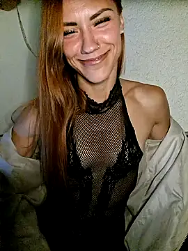 Snapshot of SlimBellaa chatting on 20, 9, 2025 SlimBellaa online show from 20, 9, 2025