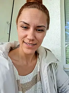 Snapshot of SlimBellaa chatting on 30, 9, 2025 SlimBellaa online show from 30, 9, 2025