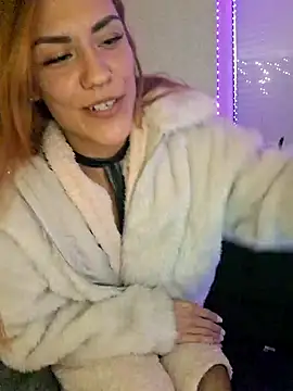 Snapshot of SlimBellaa chatting on 11, 10, 2025 SlimBellaa online show from 11, 10, 2025