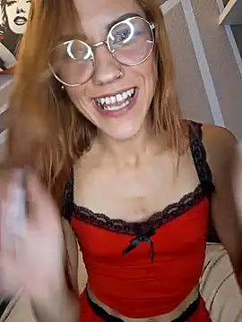 Snapshot of SlimBellaa chatting on 15, 10, 2025 SlimBellaa online show from 15, 10, 2025