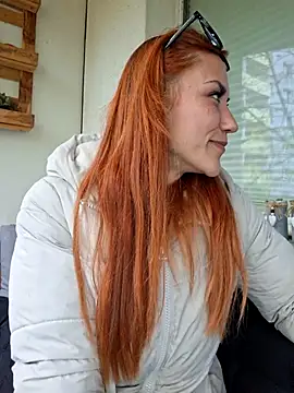 Snapshot of SlimBellaa chatting on 26, 10, 2025 SlimBellaa online show from 26, 10, 2025