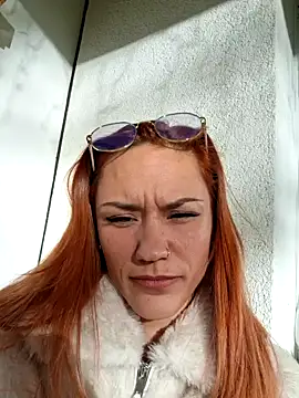 Snapshot of SlimBellaa chatting on 30, 10, 2025 SlimBellaa online show from 30, 10, 2025