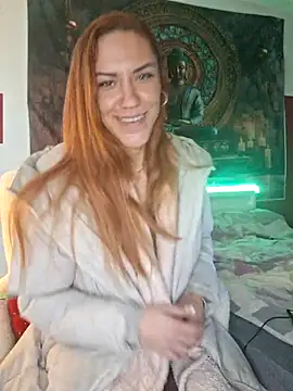 Snapshot of SlimBellaa chatting on 11, 11, 2025 SlimBellaa online show from 11, 11, 2025