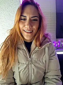 Snapshot of SlimBellaa chatting on 28, 11, 2025 SlimBellaa online show from 28, 11, 2025