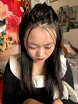 Julia-Elsa online show from 17, 9, 2025