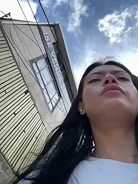 LiaCollings online show from 9, 2, 2026