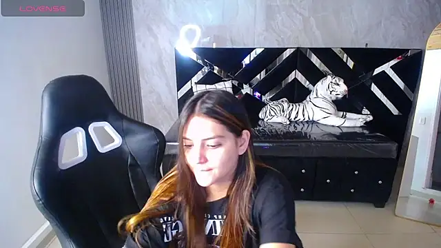 emily cooper t online show from 17, 9, 2025