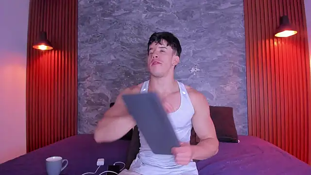 Snapshot of MaxCooper1 chatting on 11, 9, 2025 MaxCooper1 online show from 11, 9, 2025