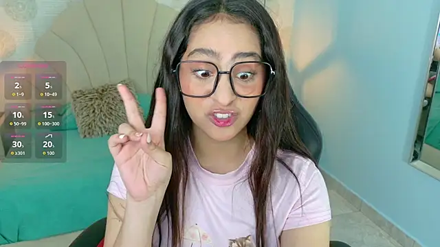 AIXATRISTA1 online show from 6, 4, 2026