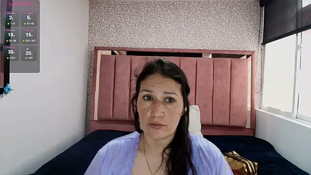 Snapshot of Barbara_fox__ chatting on 23, 4, 2026 Barbara fox online show from 23, 4, 2026