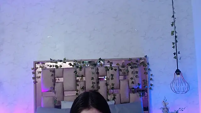 Snapshot of ScarlettRox chatting on 23, 9, 2025 ScarlettRox online show from 23, 9, 2025