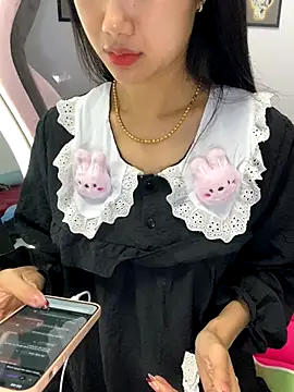 Snapshot of Sexlove_bb chatting on 5, 10, 2025 Sexlove bb online show from 5, 10, 2025