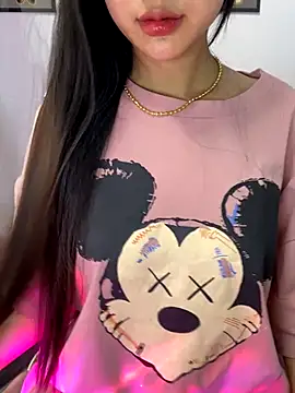 Snapshot of Sexlove_bb chatting on 11, 10, 2025 Sexlove bb online show from 11, 10, 2025