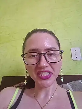 Snapshot of Linda_Hot13 chatting on 14, 9, 2025 Linda Hot13 online show from 14, 9, 2025