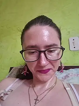 Snapshot of Linda_Hot13 chatting on 2, 10, 2025 Linda Hot13 online show from 2, 10, 2025