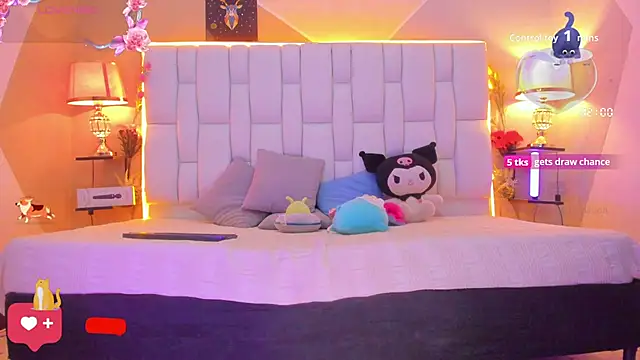 Snapshot of MilkWhore1 chatting on 7, 10, 2025 MilkWhore1 online show from 7, 10, 2025