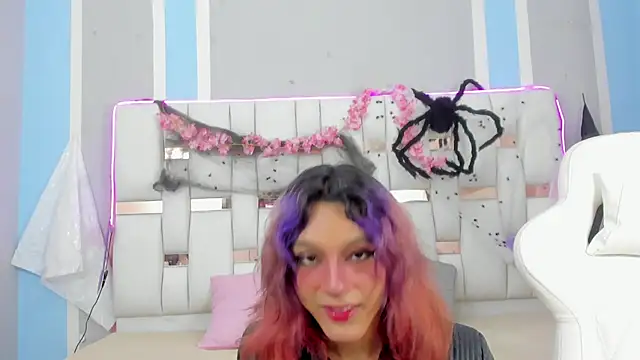 Snapshot of MilkWhore1 chatting on 27, 10, 2025 MilkWhore1 online show from 27, 10, 2025