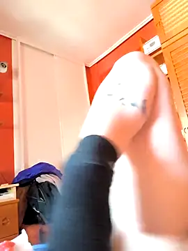 Junani2231 online show from 5, 4, 2026