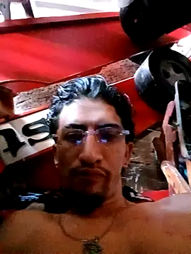 Snapshot of _alexx_69_ chatting on 6, 10, 2025 alexx 69 online show from 6, 10, 2025